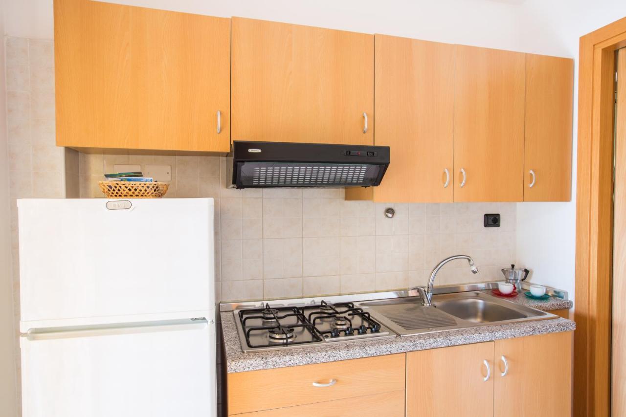 One Love Apartments Lupetto Экстерьер фото