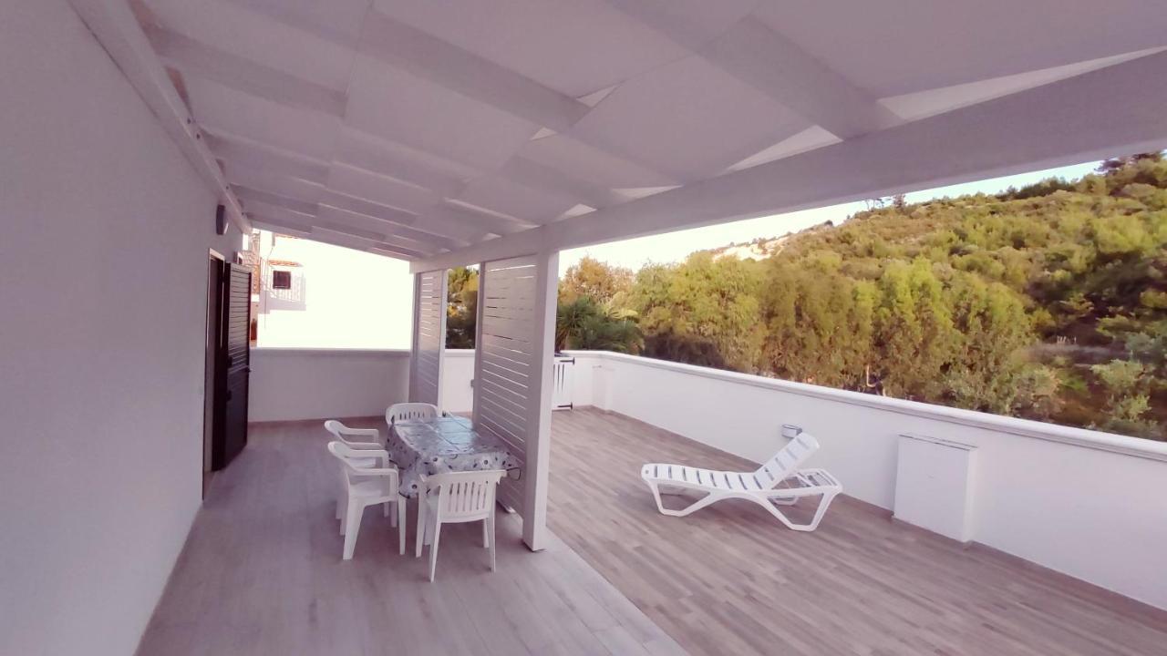 One Love Apartments Lupetto Экстерьер фото